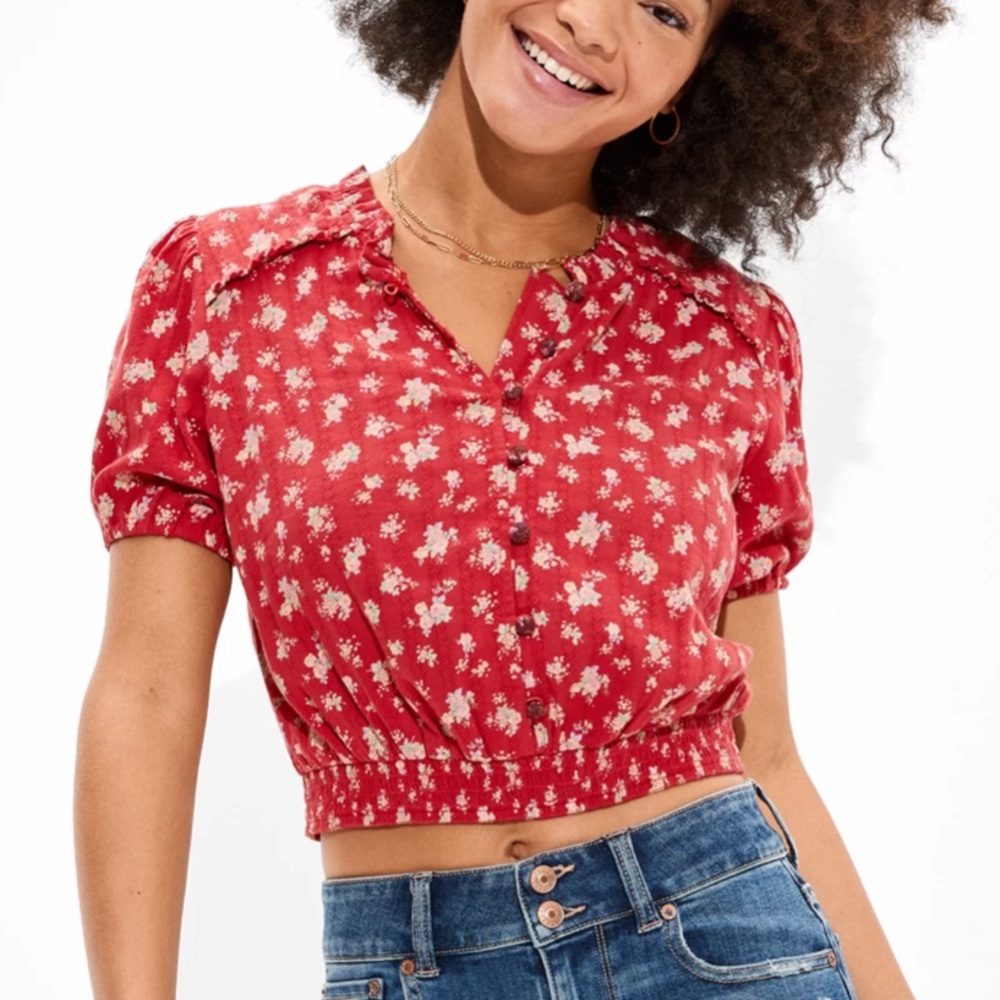 American Eagle Floral Cropped Blouse Top Red Prairie Cottagecore Feminine Boho M